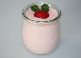 Quarkcreme mit Erdbeeren Zubereitung Schritt 3